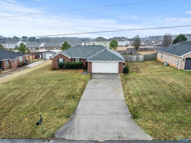 18433 Whitetail Lane, Athens, AL 35613