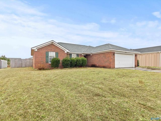 18433 Whitetail Lane, Athens, AL 35613