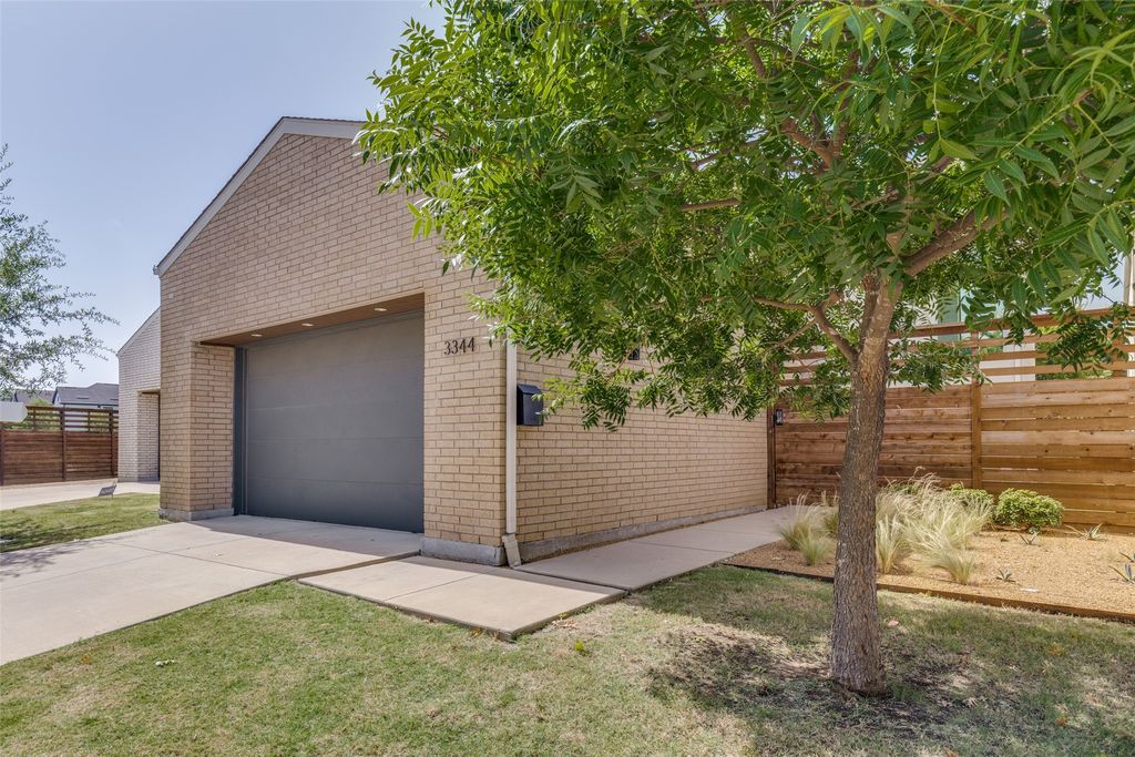 3344 Walchard Court, Dallas, TX 75229 — photo 2