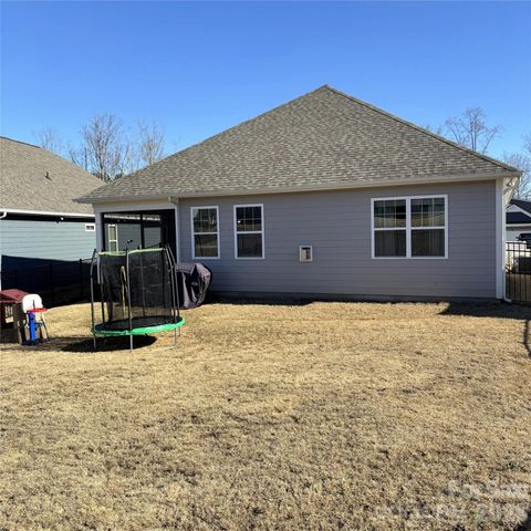 4215 Millstream Road, Denver, NC 28037