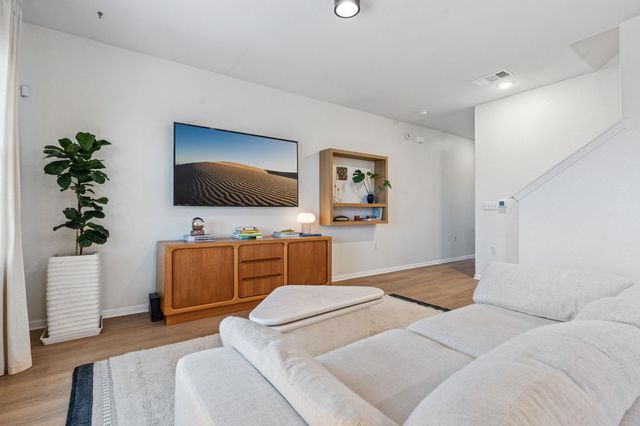 6703 Routenburn ST, Austin, TX 78754