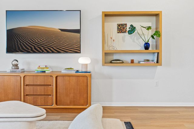 6703 Routenburn ST, Austin, TX 78754