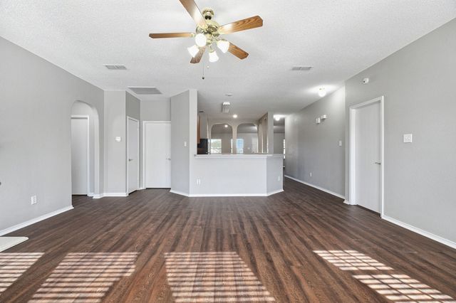 1015 Richmond Lane, Forney, TX 75126