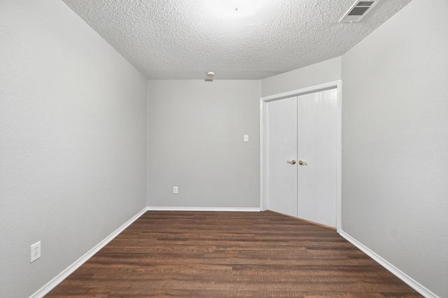 1015 Richmond Lane, Forney, TX 75126