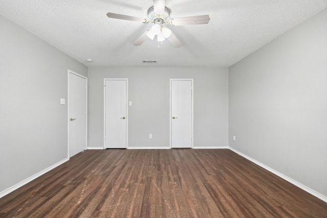 1015 Richmond Lane, Forney, TX 75126