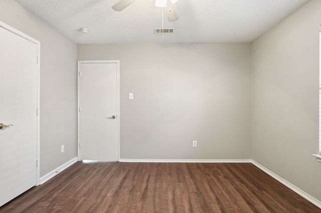 1015 Richmond Lane, Forney, TX 75126