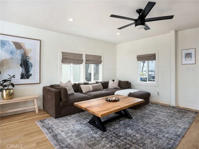 527 W Mariposa Avenue, El Segundo, CA 90245