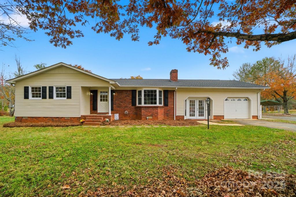 1404 Old Mill Road, Lincolnton, NC 28092