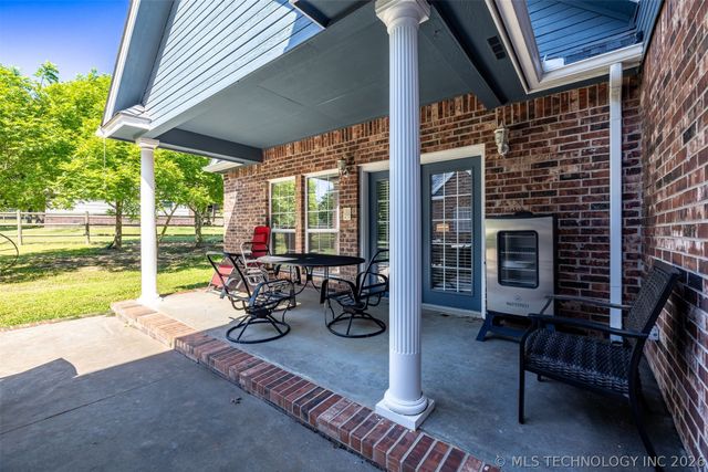 13602 W 42nd Place S, Sand Springs, OK 74063