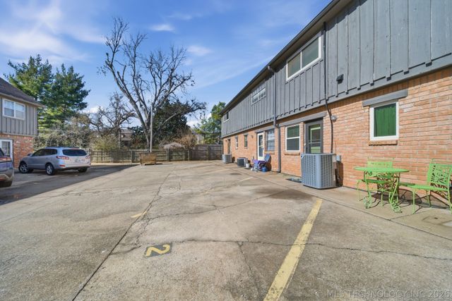 2522 S Florence Avenue 2, Tulsa, OK 74114