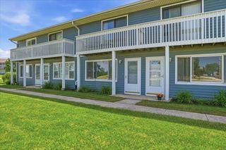 34322 N Birch Lane 15C, Gurnee, IL 60031