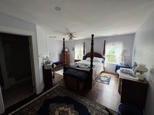 1519 Sparta Pike, Sparta, KY 41086