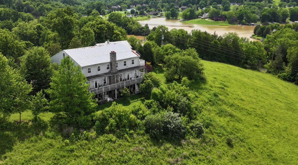 1519 Sparta Pike, Sparta, KY 41086