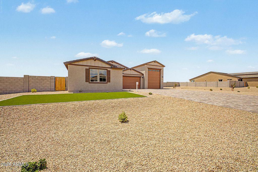 24311 W DUANE Lane, Wittmann, AZ 85361 — photo 5