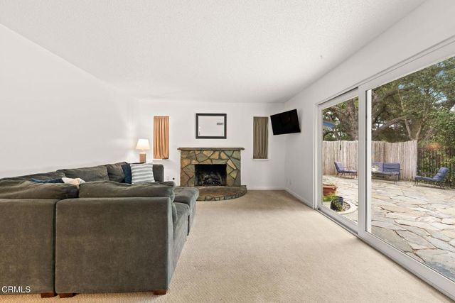 55 Pathelen Avenue, Oak View, CA 93022