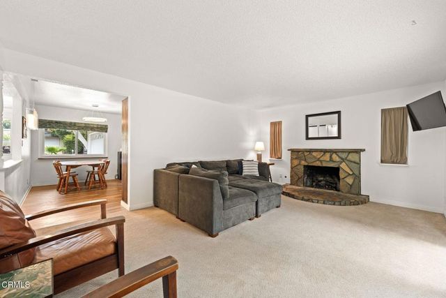 55 Pathelen Avenue, Oak View, CA 93022
