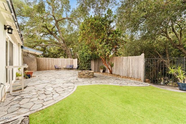 55 Pathelen Avenue, Oak View, CA 93022