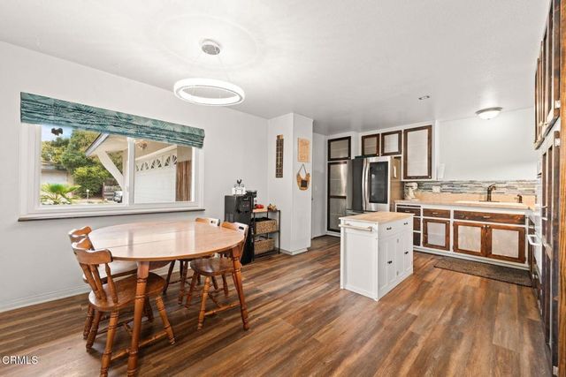 55 Pathelen Avenue, Oak View, CA 93022