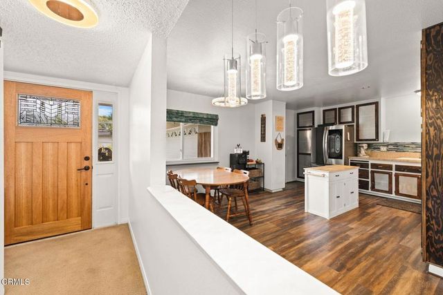55 Pathelen Avenue, Oak View, CA 93022