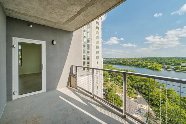 54 Rainey ST 1201, Austin, TX 78701