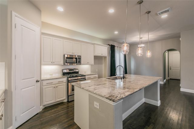 3903 Plum Vista Place, Arlington, TX 76005