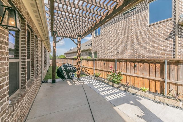3903 Plum Vista Place, Arlington, TX 76005