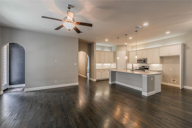 3903 Plum Vista Place, Arlington, TX 76005
