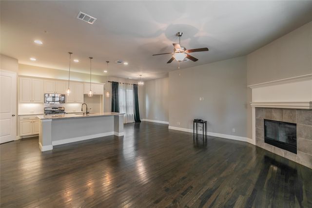 3903 Plum Vista Place, Arlington, TX 76005