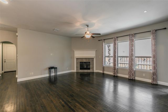 3903 Plum Vista Place, Arlington, TX 76005