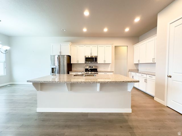 5047 W BEACH COMBER WAY, South Jordan, UT 84009