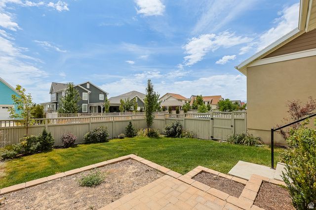 5047 W BEACH COMBER WAY, South Jordan, UT 84009