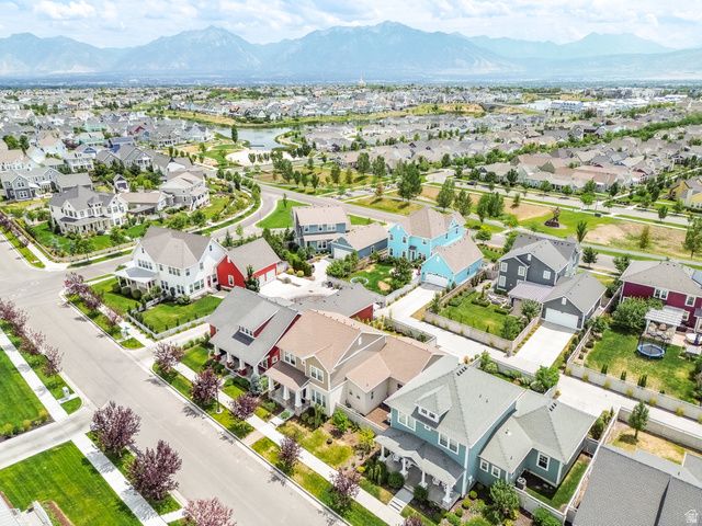 5047 W BEACH COMBER WAY, South Jordan, UT 84009