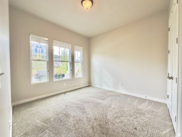 5047 W BEACH COMBER WAY, South Jordan, UT 84009