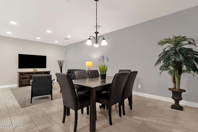 1250 N ABBEY Lane 124, Chandler, AZ 85226