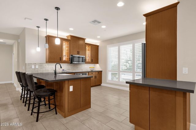 1250 N ABBEY Lane 124, Chandler, AZ 85226