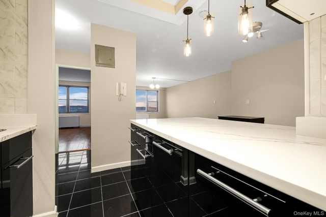 70-25 Yellowstone Boulevard 14O, Forest Hills, NY 11375