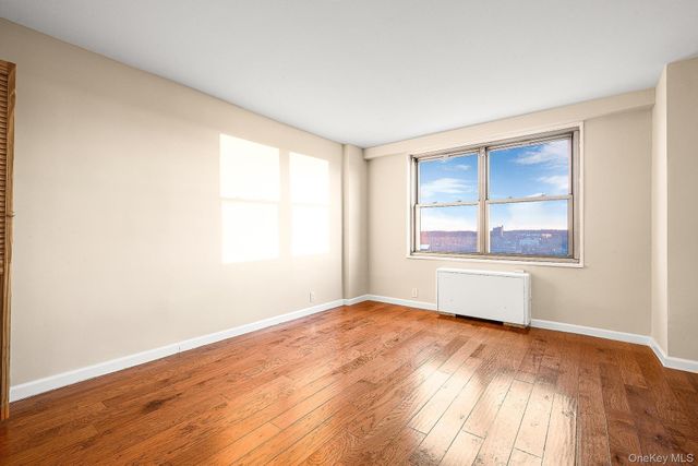 70-25 Yellowstone Boulevard 14O, Forest Hills, NY 11375