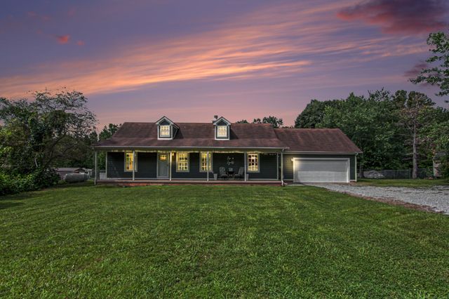 2723 Highway 12, N, Chapmansboro, TN 37035