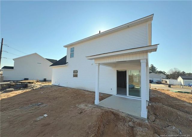 860 Shortridge Road, Fayetteville, NC 28303