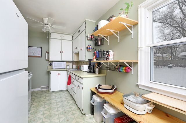 4017 14th Street, Des Moines, IA 50313