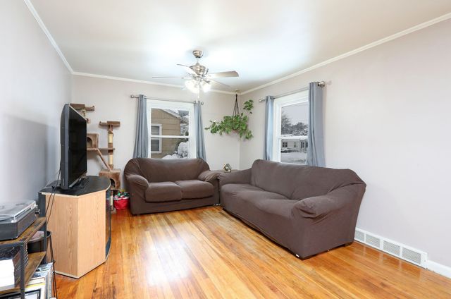 4017 14th Street, Des Moines, IA 50313