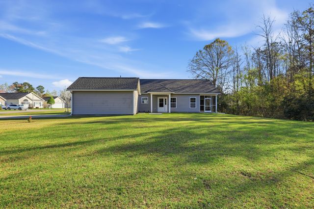 639 Savannah River Drive, Summerville, SC 29485