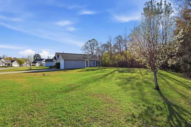 639 Savannah River Drive, Summerville, SC 29485