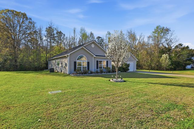 639 Savannah River Drive, Summerville, SC 29485