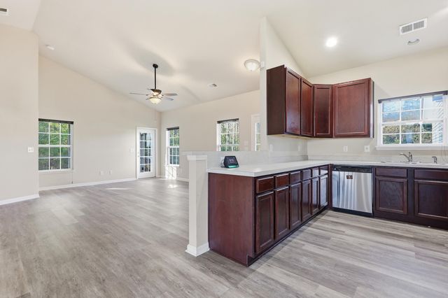 639 Savannah River Drive, Summerville, SC 29485