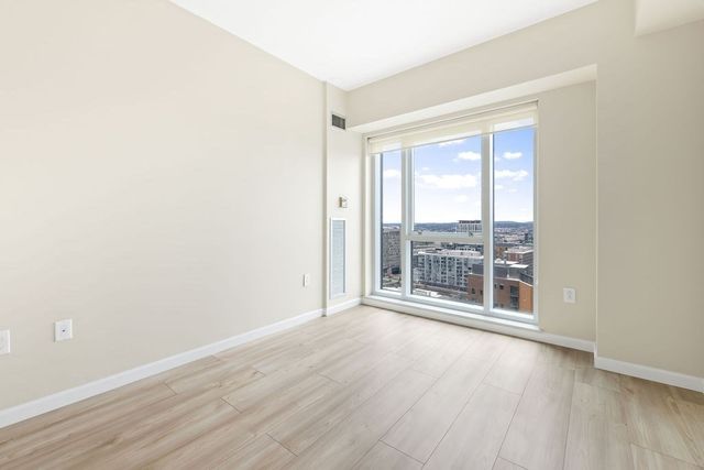 1 Nassau St 2009, Boston, MA 02111