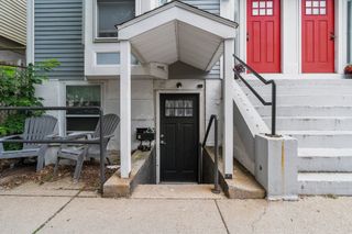 314 W 4th 1, Boston, MA 02127