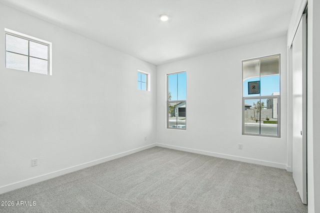 7945 W LOMA Lane, Peoria, AZ 85345