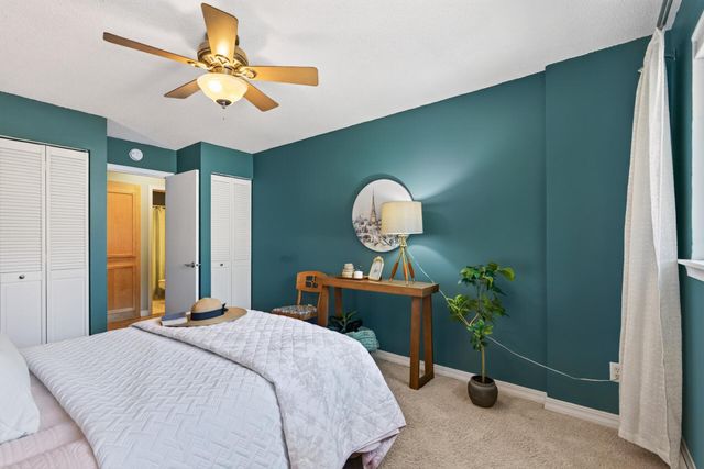 2727 W 43rd Street 311, Minneapolis, MN 55410