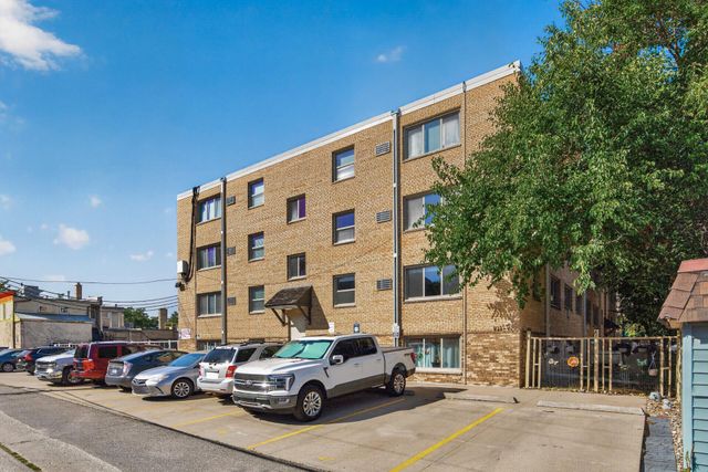 2727 W 43rd Street 311, Minneapolis, MN 55410